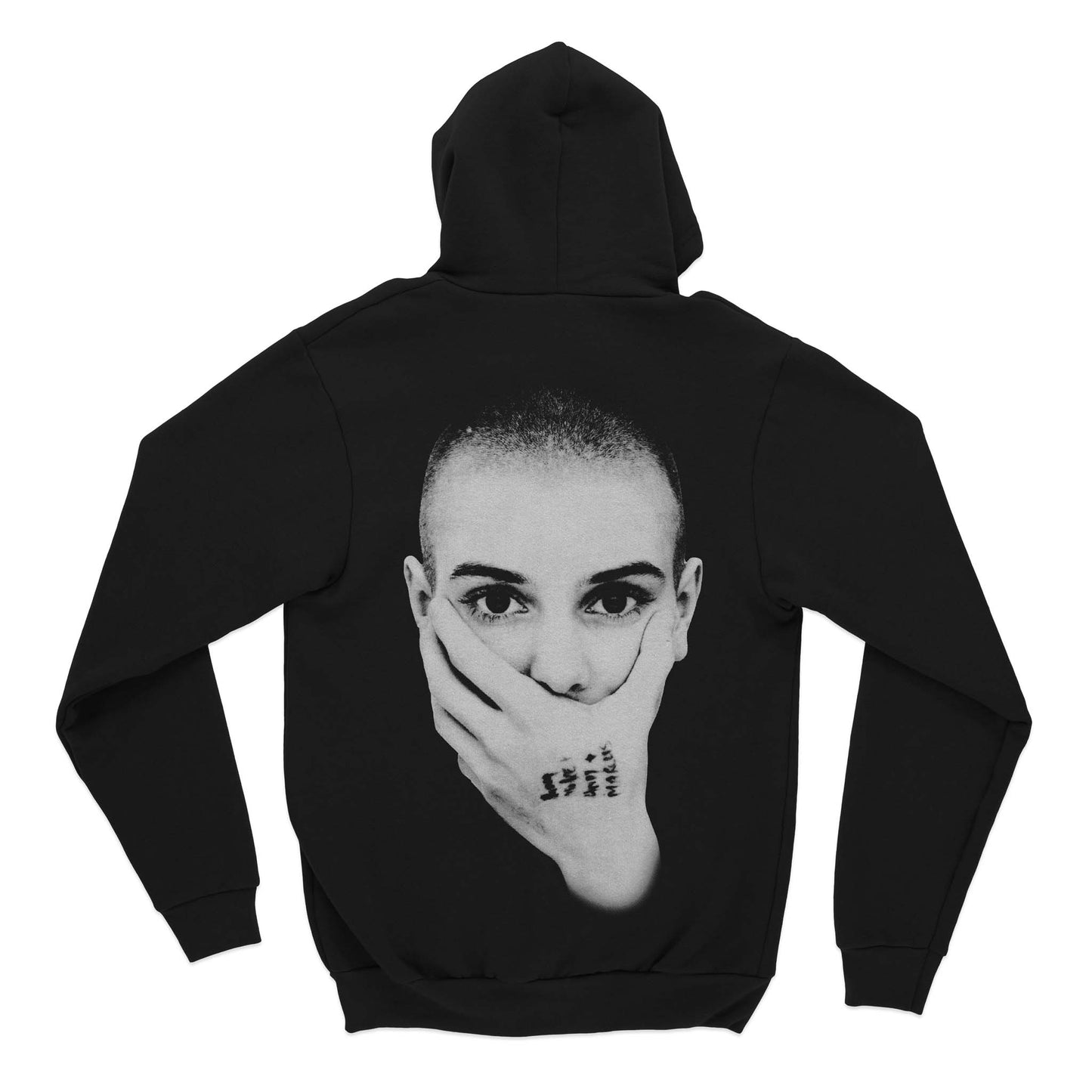 Sinéad O’Connor – Silencio y Protesta